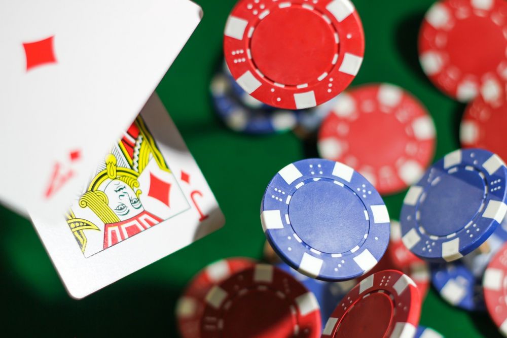 Black Jack Gratis: Nyd spændingen ved dette populære casinospil uden at satse en krone